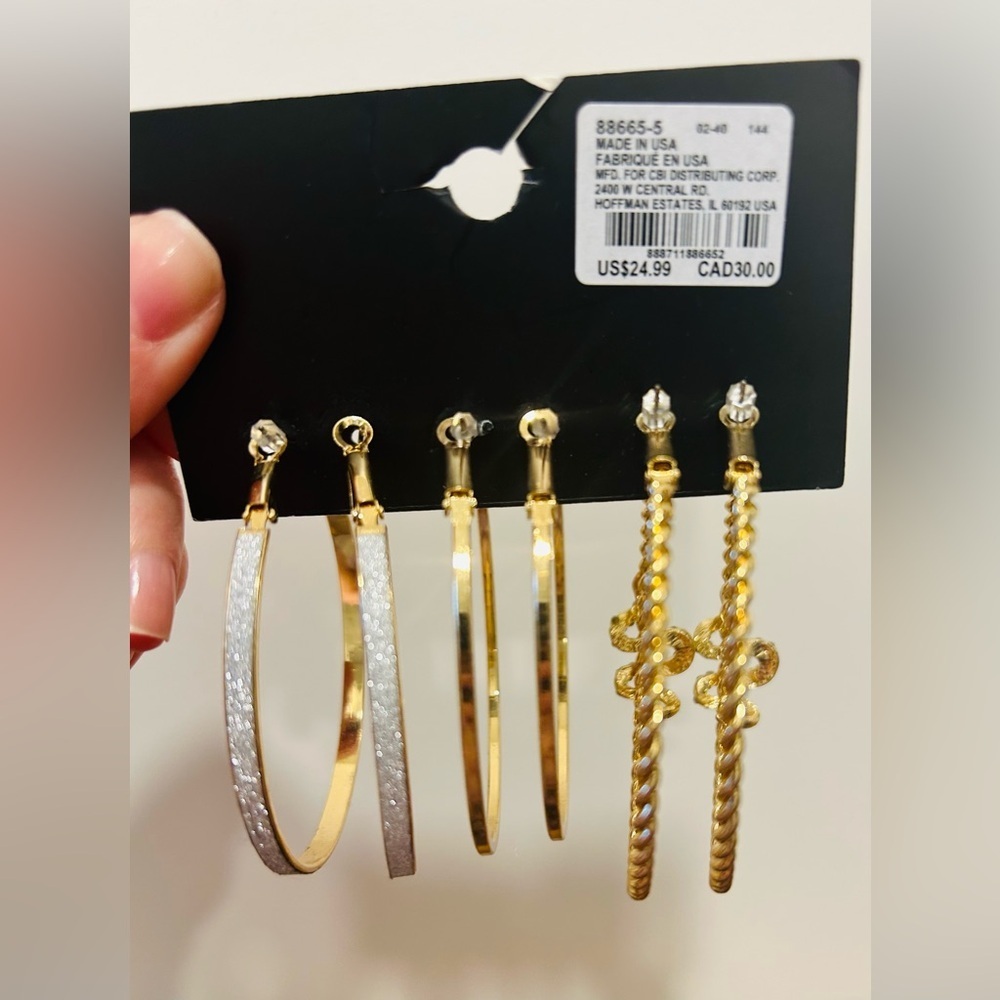gold hoop earring set    3 piece large hoops - Picture 4 of 4